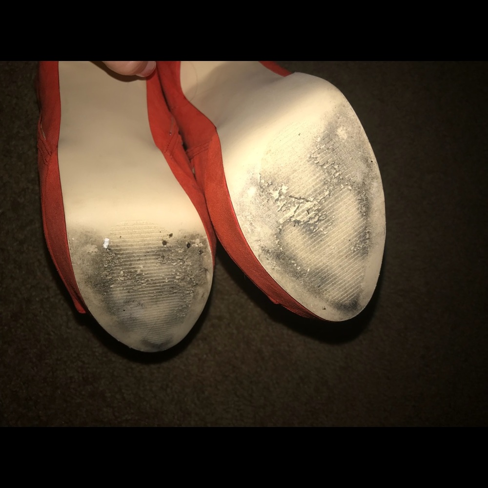 Elegant Red Peep-Toe Heels - Picture 5 of 6